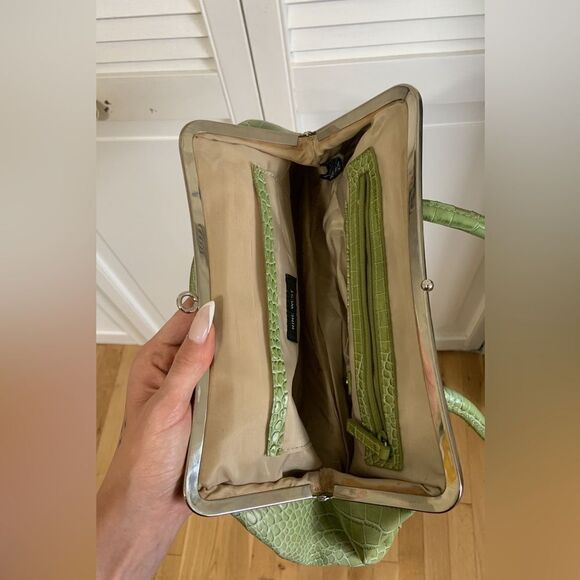 Nine West Green faux Crocodile skin shoulder bag - Picture 10 of 11